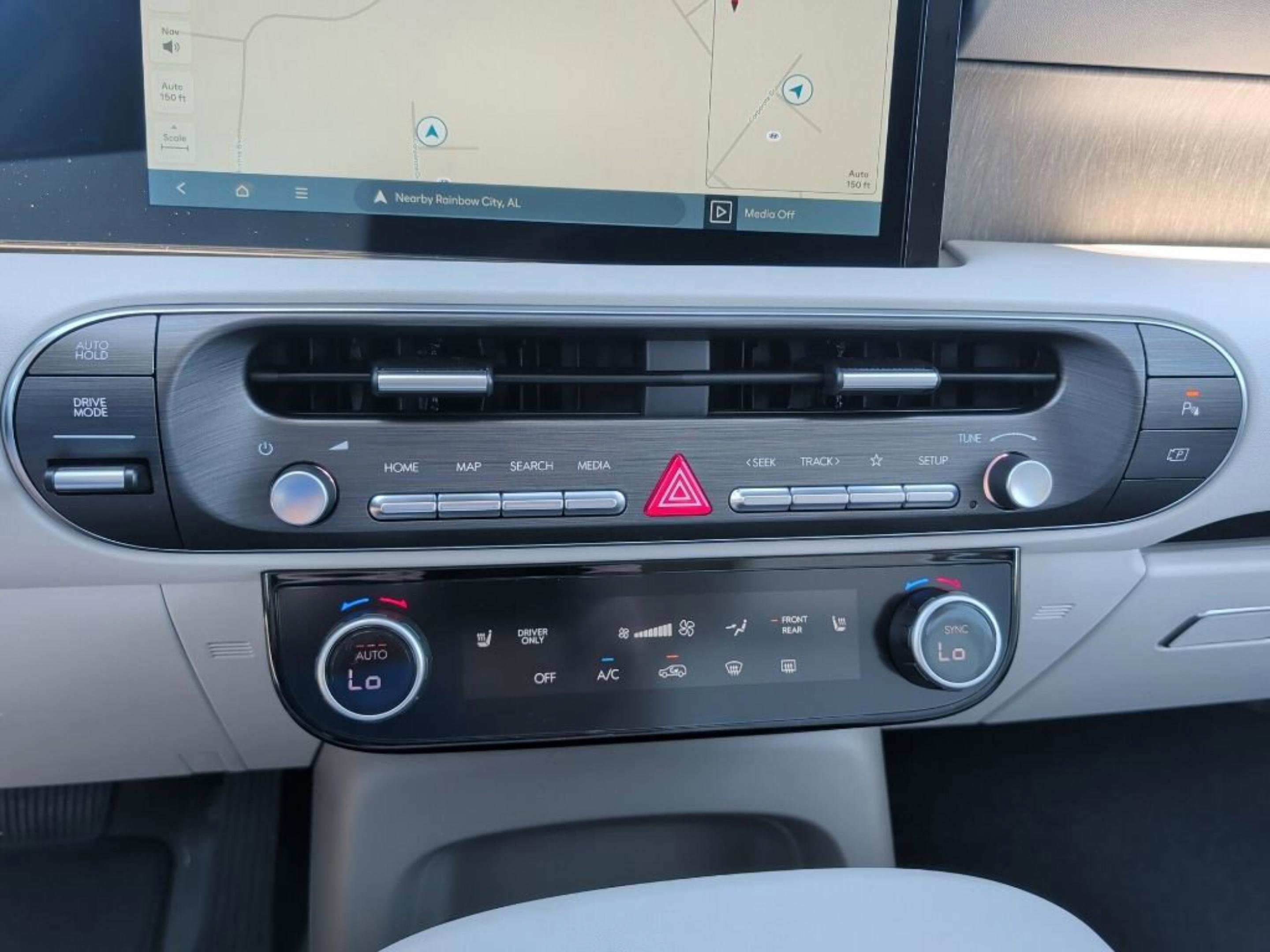 New 2026 Creamy White Pearl Hyundai Blue SEL 8P image 23