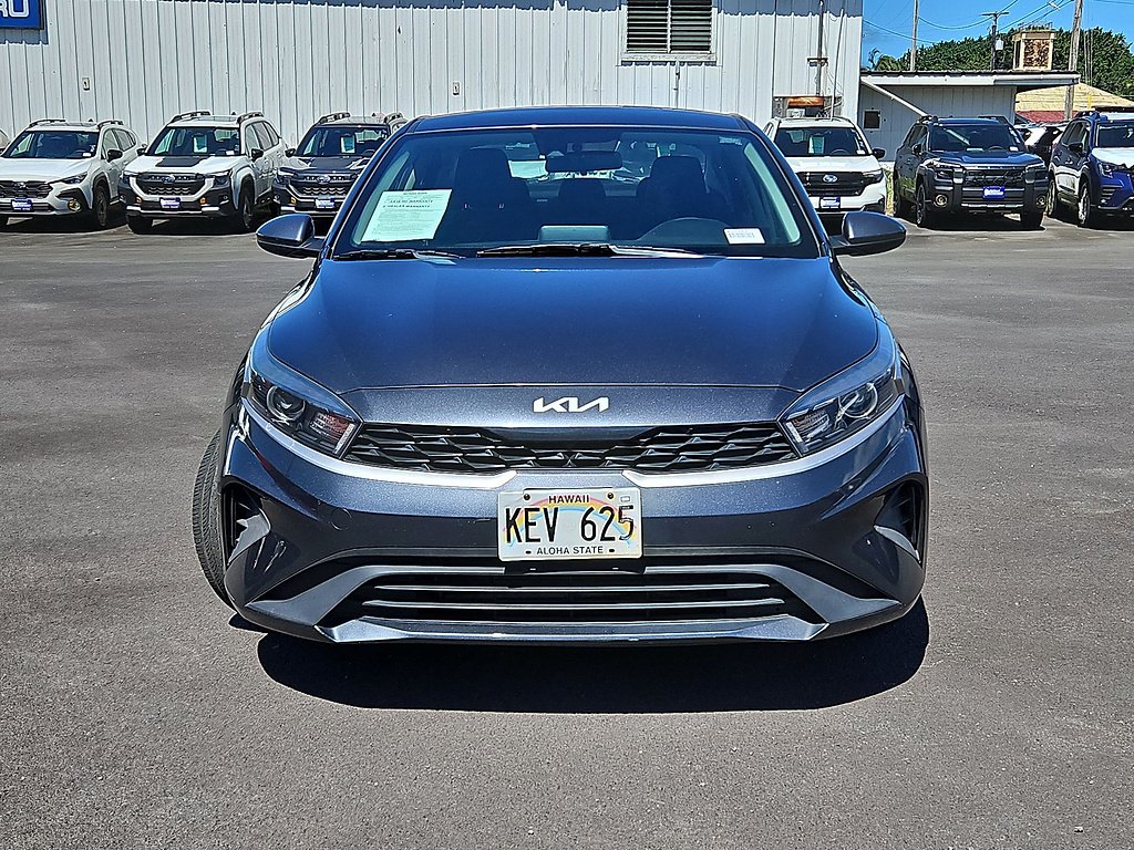 Used 2023 Gravity Gray Kia LXS image 10