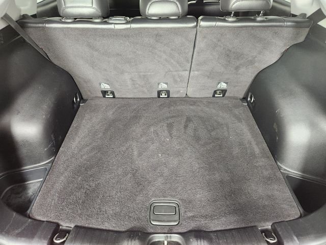 Used 2017 Red Jeep Latitude image 22