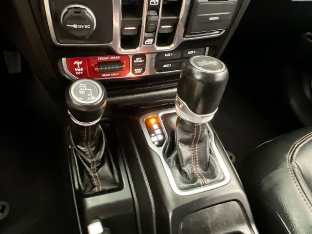 Used 2022 White Jeep Rubicon 392 4x4 image 27