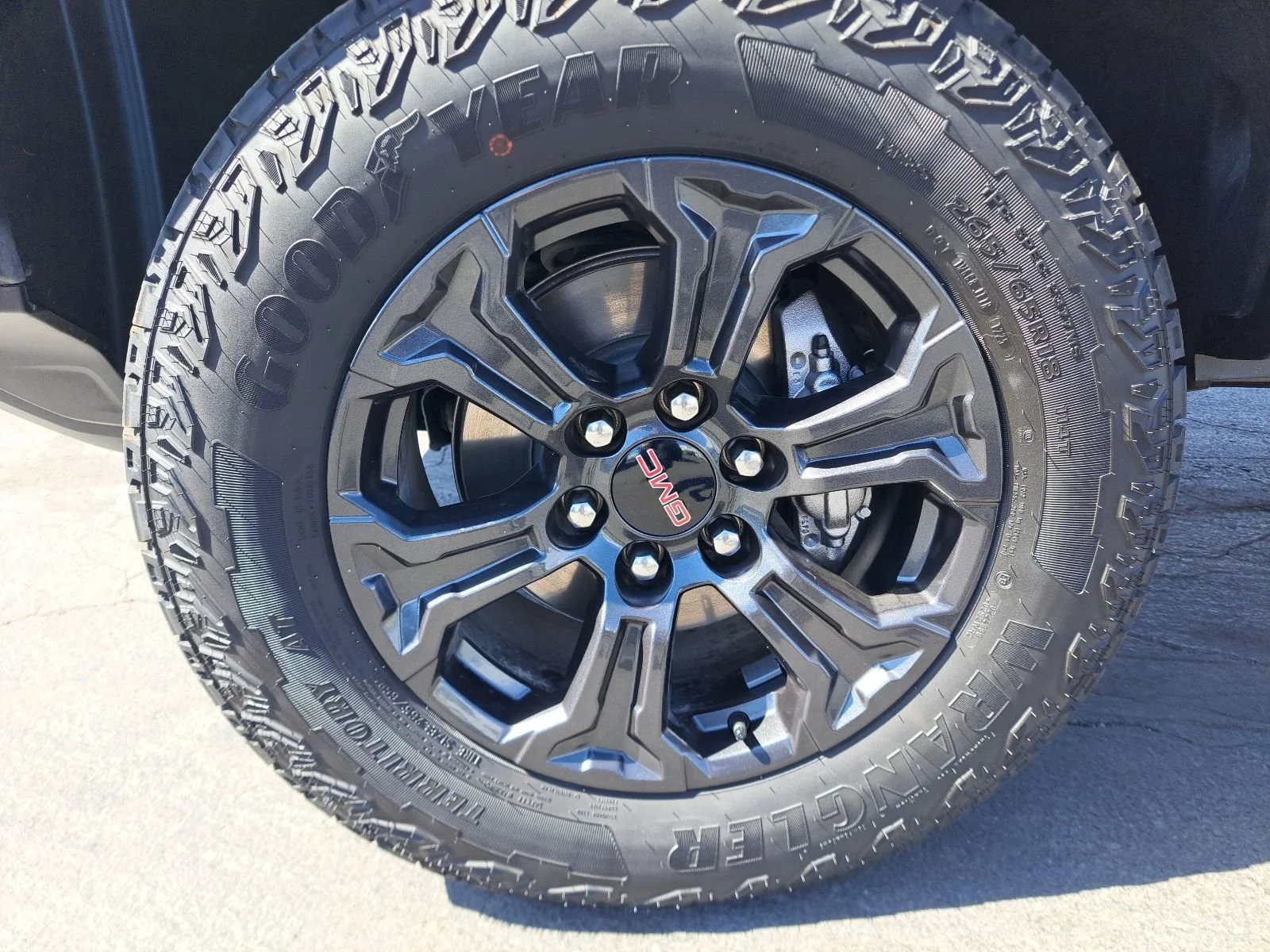 2025 GMC Canyon Elevation - Photo 12