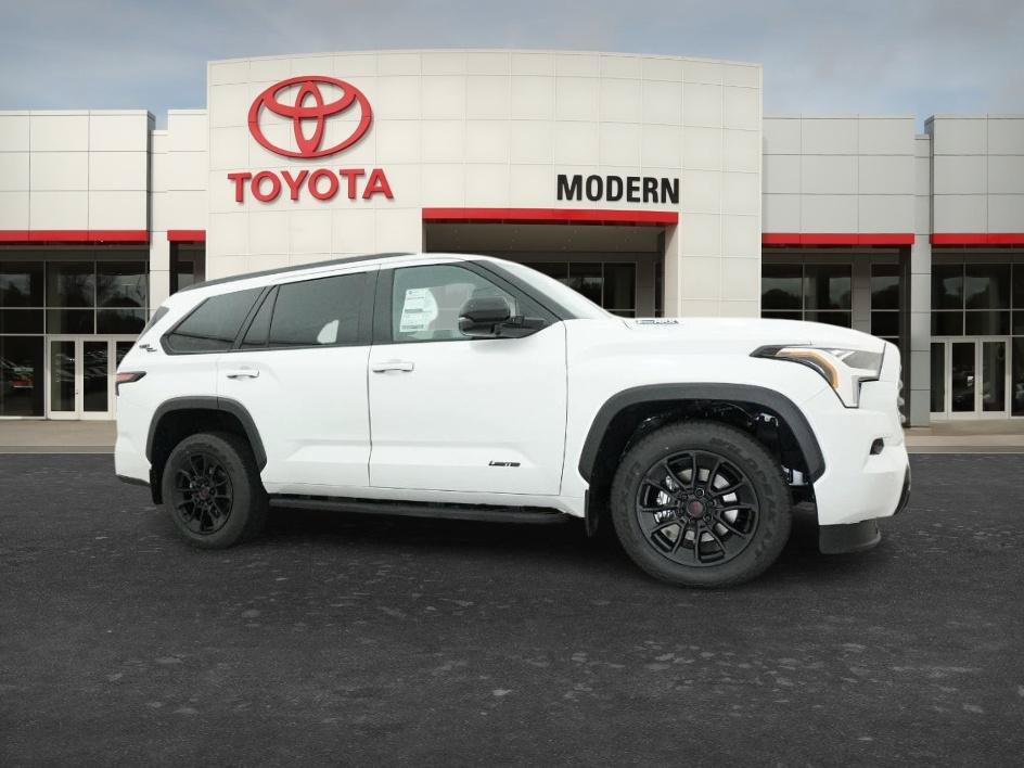 New 2026 Wind Chill Pearl Toyota Limited image 9