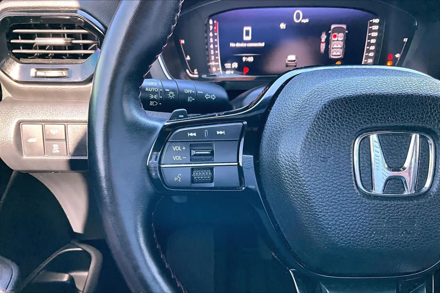 2025 Honda Pilot Black Edition - Photo 24