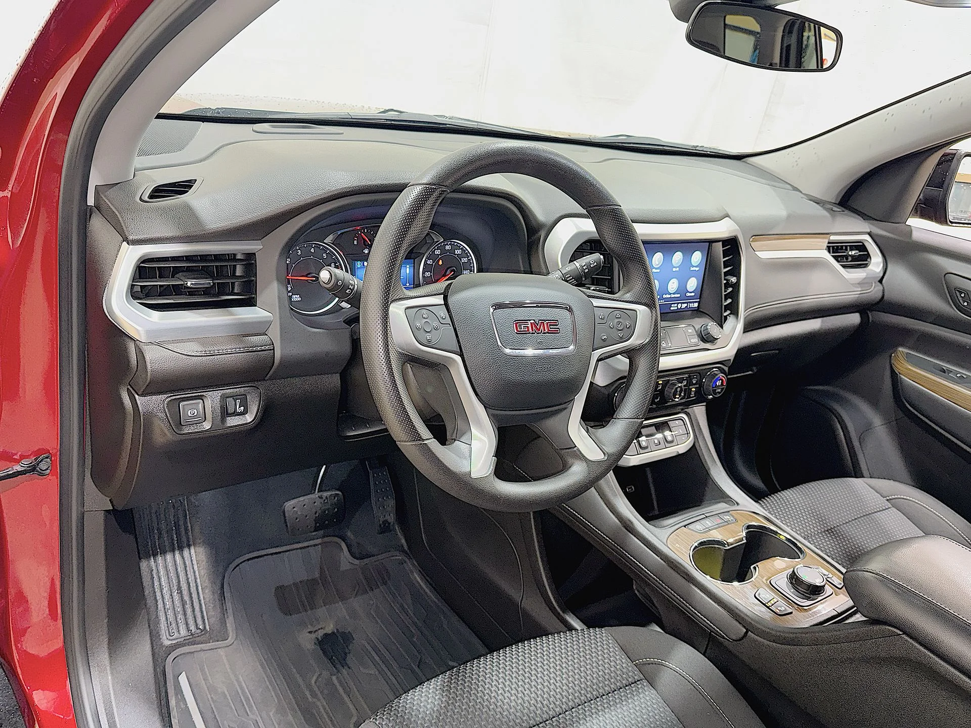 Used 2023 Volcanic Red Tintcoat GMC SLE image 10