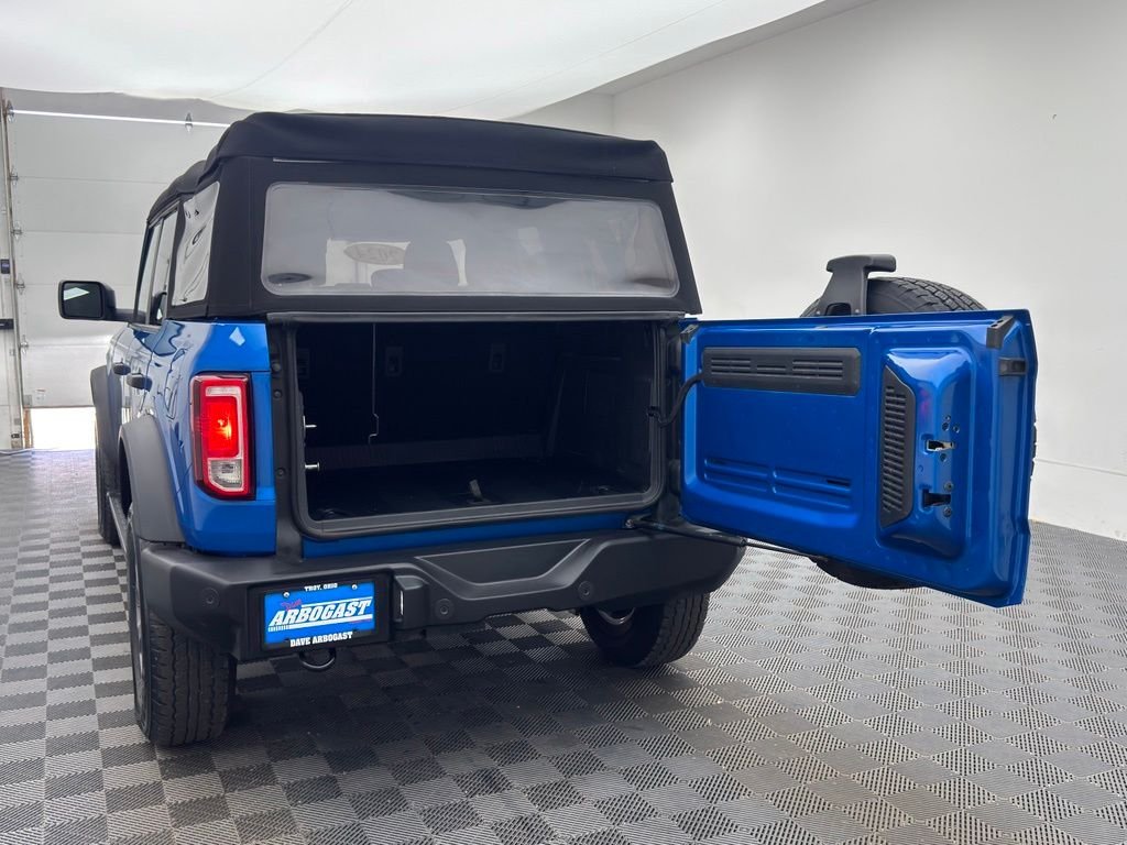 Used 2024 Blue Metallic Ford Big Bend image 9