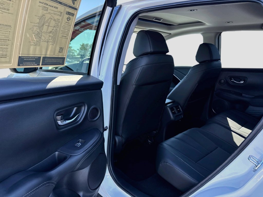 Used 2026  Acura Base image 37