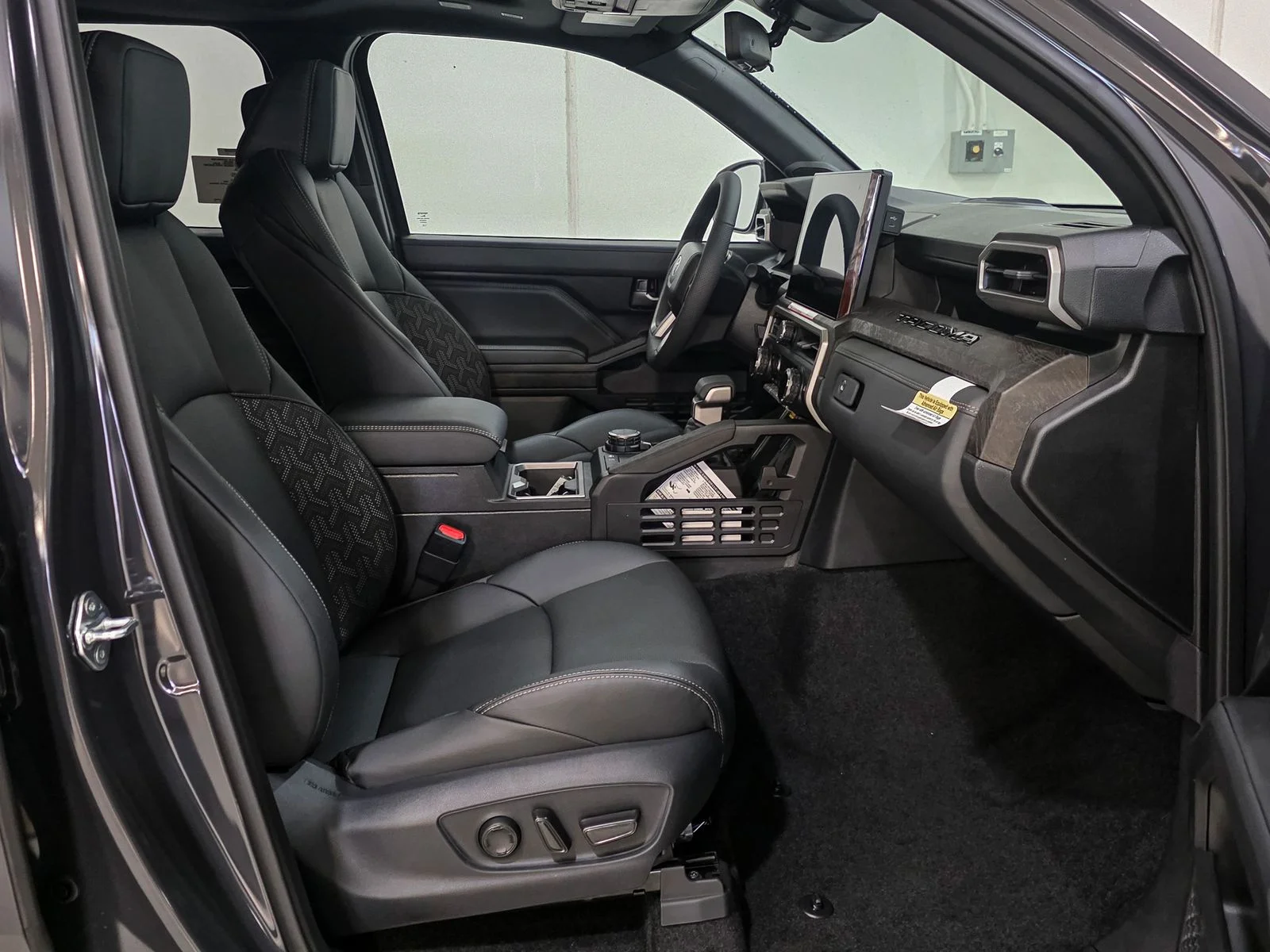 2026 Toyota Tacoma Limited - Photo 23