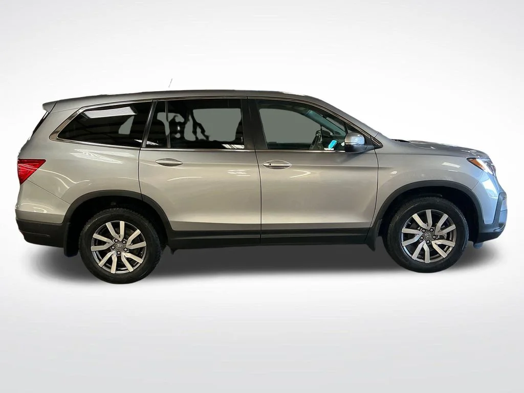 Used 2022  Honda EX-L image 6