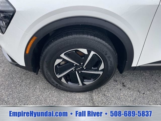 2024 Kia Sportage LX Hybrid - Photo 12