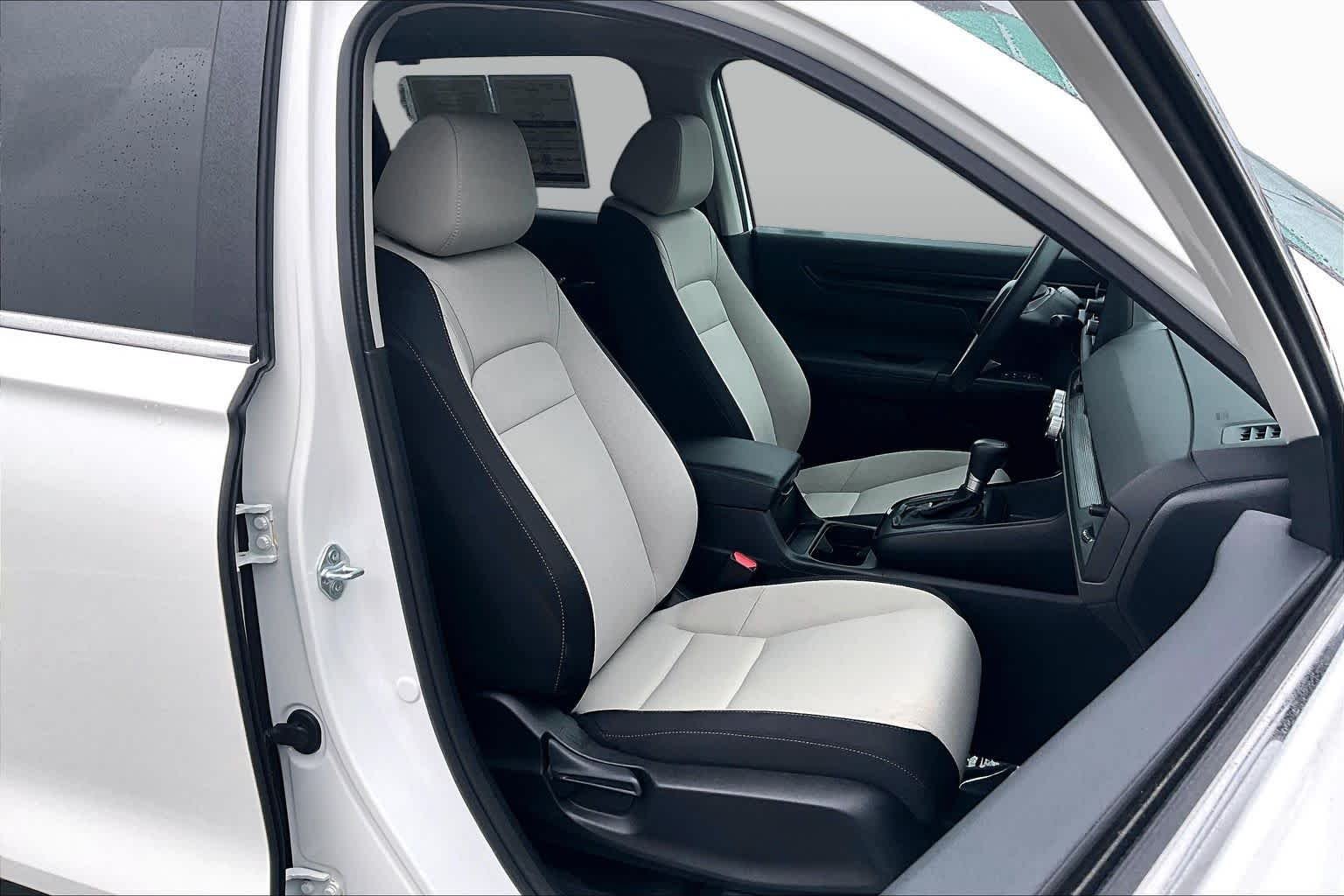 2024 Honda CR-V EX - Photo 9