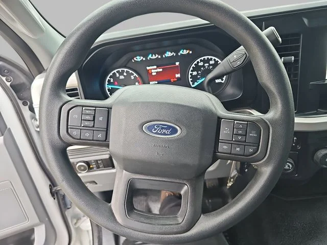Used 2023 White Ford XL image 12
