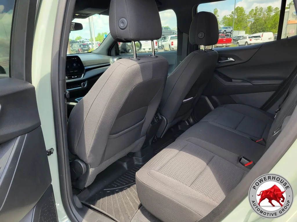 Used 2025 Green Chevrolet LT image 14