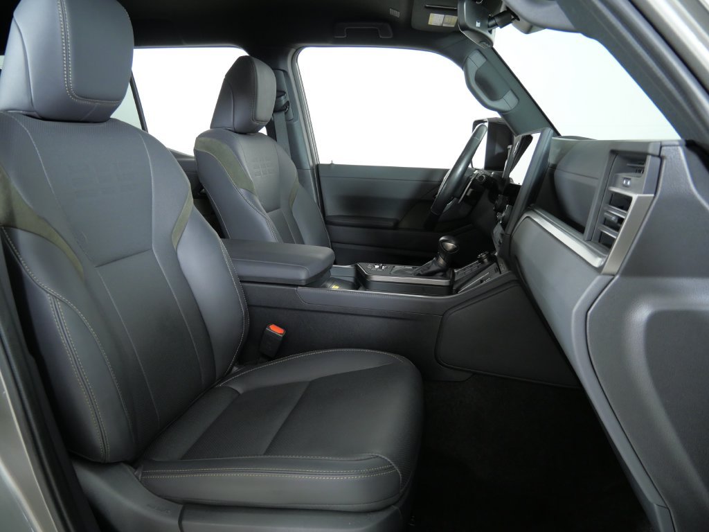 Used 2024 Silver Lexus 550 Overtrail image 19