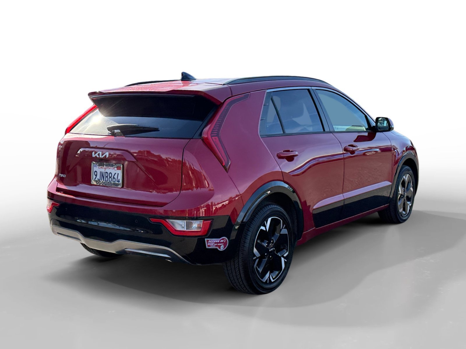 Used 2023 Red Kia Wind image 5