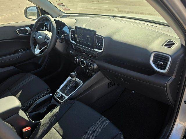 New 2026 Silver Hyundai SEL image 9