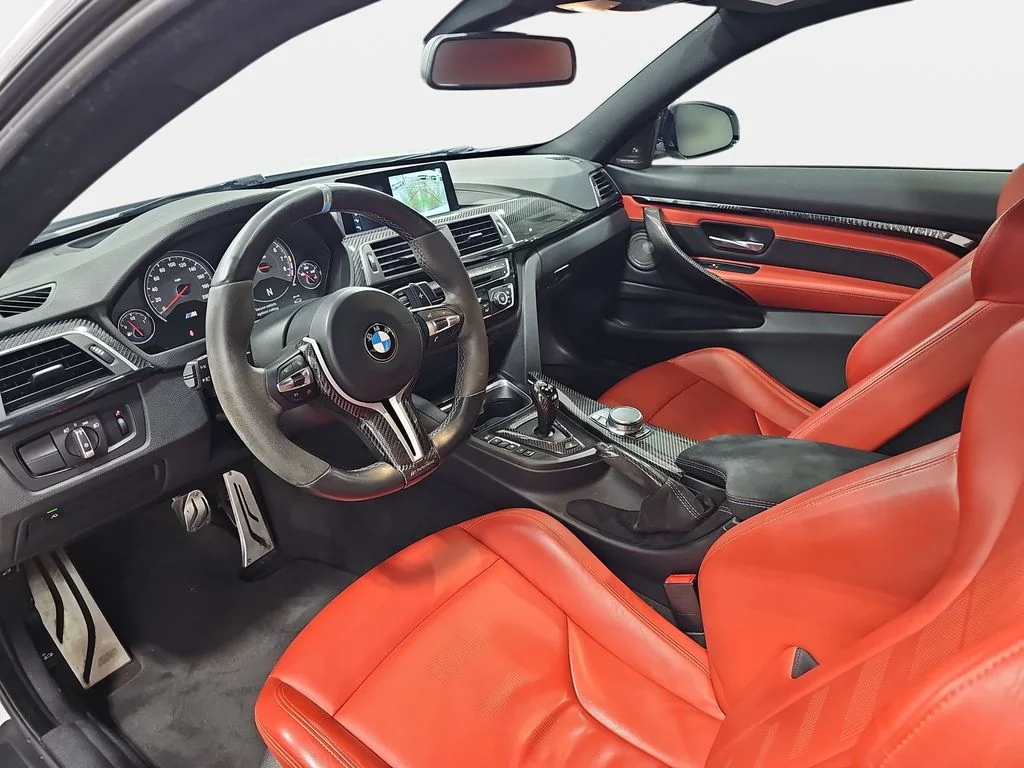 Used 2018 White BMW Base image 18