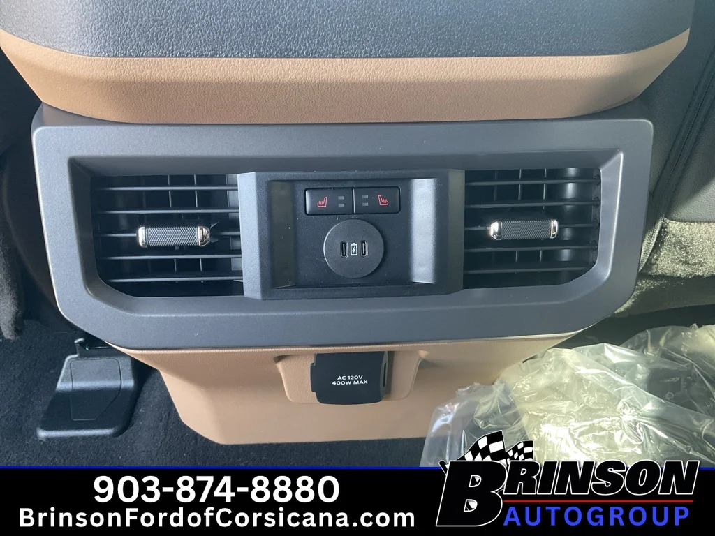 New 2026 Oxford White Ford F-250® Lariat® image 9