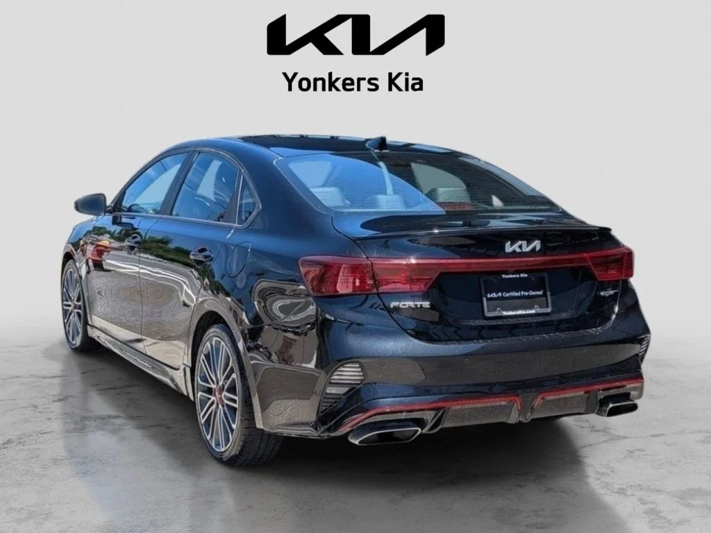 Used 2023 Black Kia GT image 9