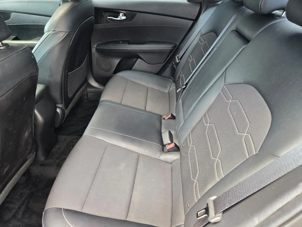 Used 2022 Gray Kia GT-Line image 14