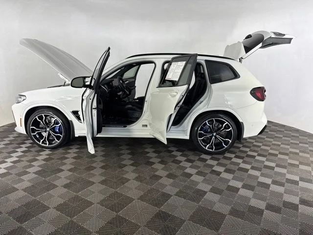 Used 2024 White BMW M image 9