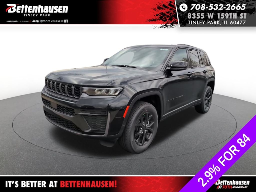 New 2026 Diamond Black Crystal Pearl-Coat Exterior Paint Jeep Altitude image 2