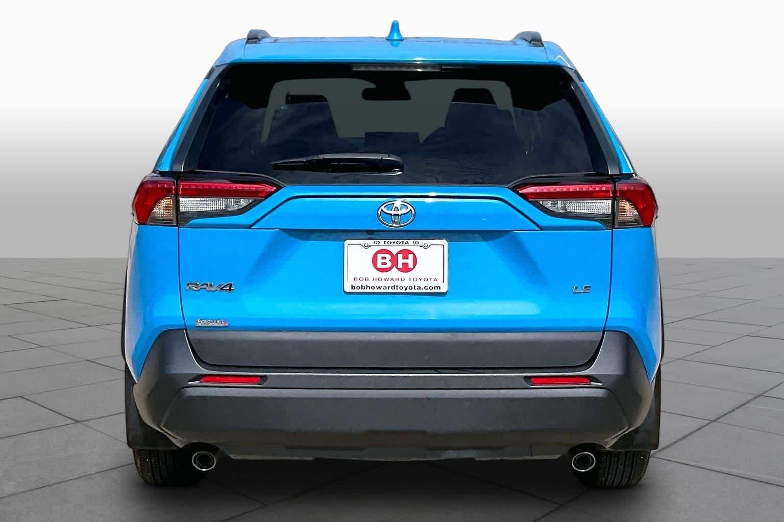 Used 2021 Blue Flame Toyota LE image 5