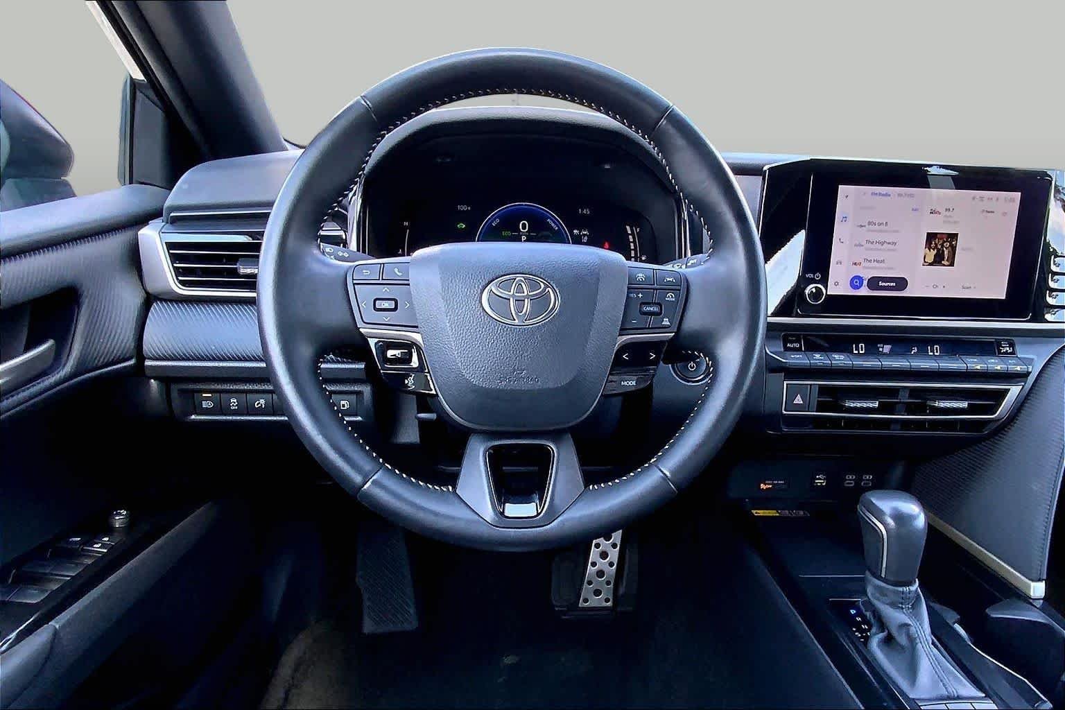 Pre-Owned 2025 Toyota Camry SE