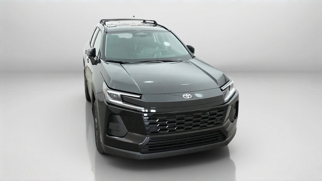 New 2026 Midnight Black Metallic Toyota XLE Premium image 4