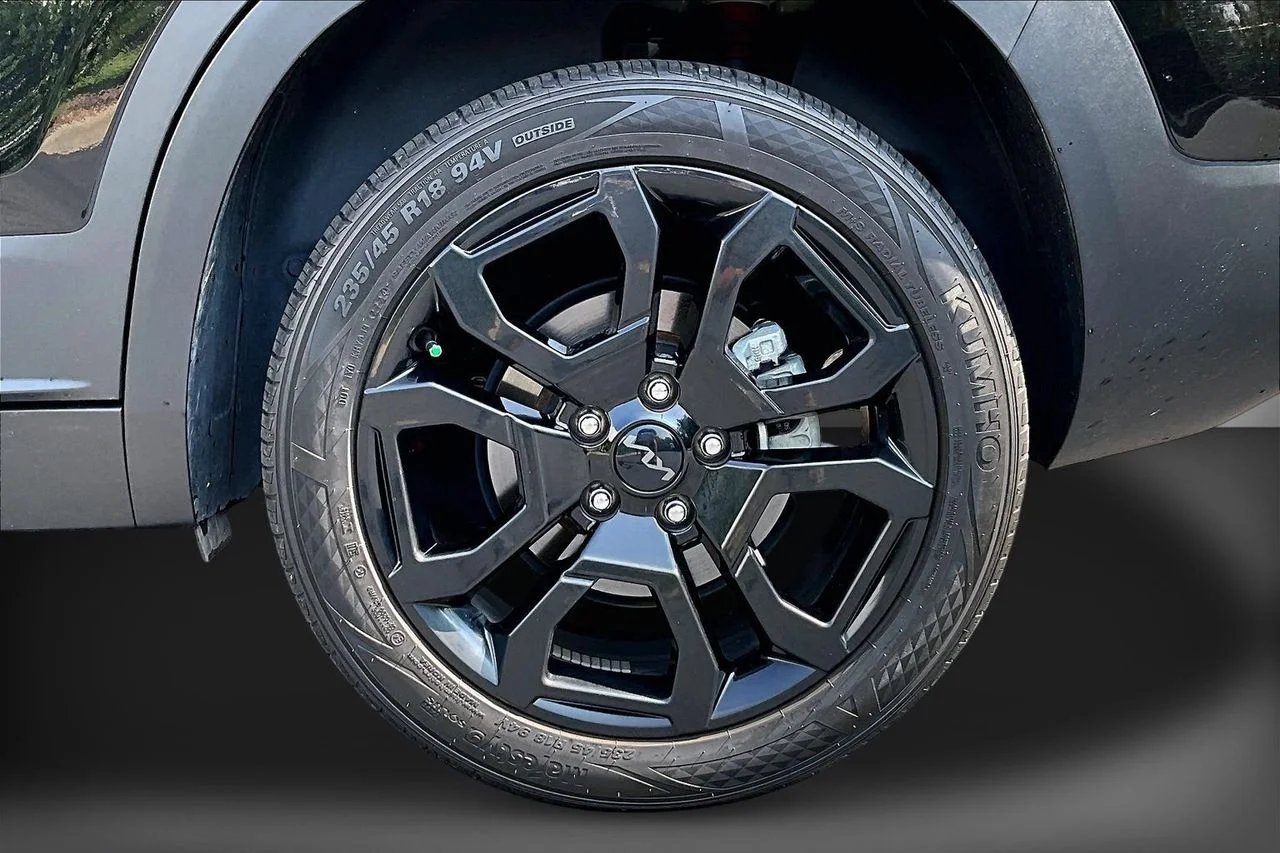 Certified Used 2025 Black Kia X-Line image 34