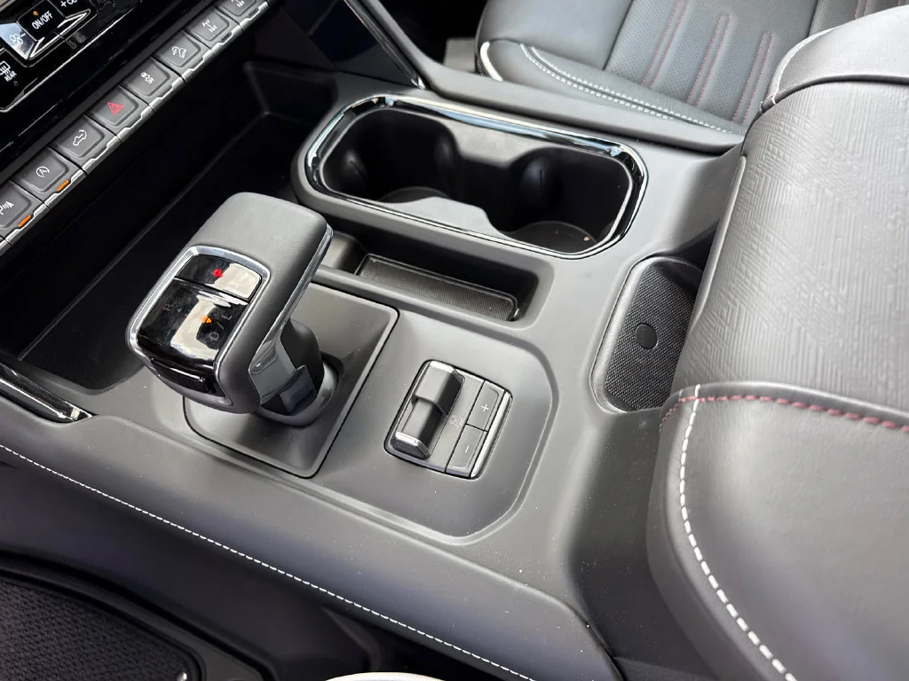 2026 GMC Sierra 1500 AT4X - Photo 25