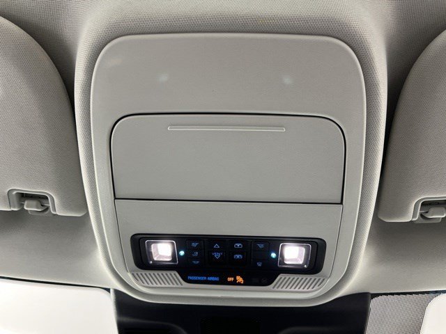 Certified Used 2025 Oxford White Ford Platinum image 28