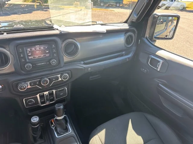 Used 2020 Black Jeep Sport image 23