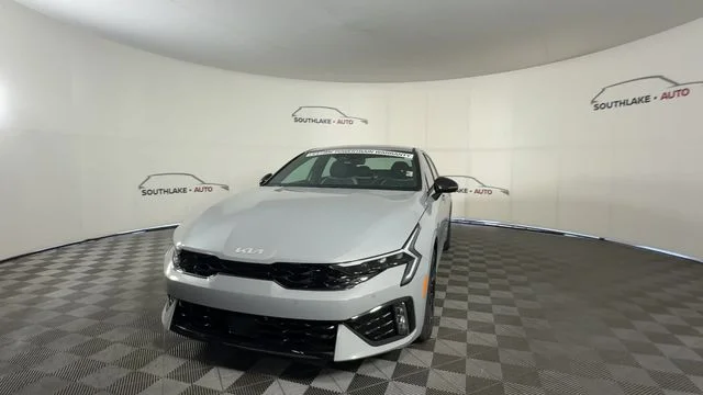 New 2026 Wolf Gray Kia GT-Line FWD image 3