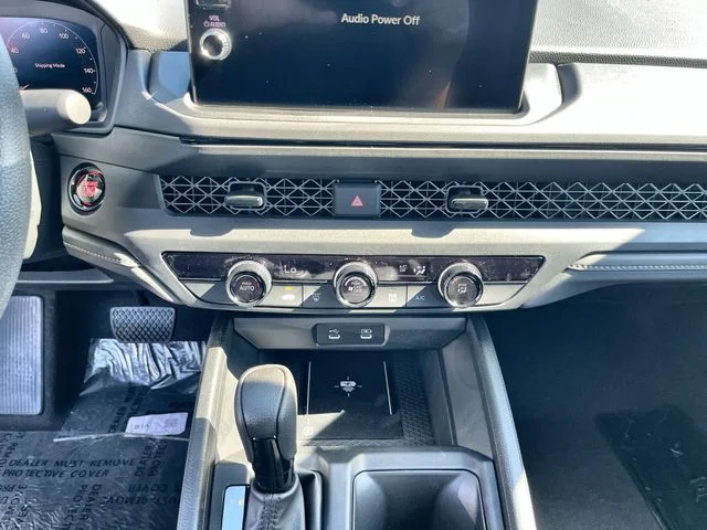 New 2026 Platinum White Pearl Honda LX image 24