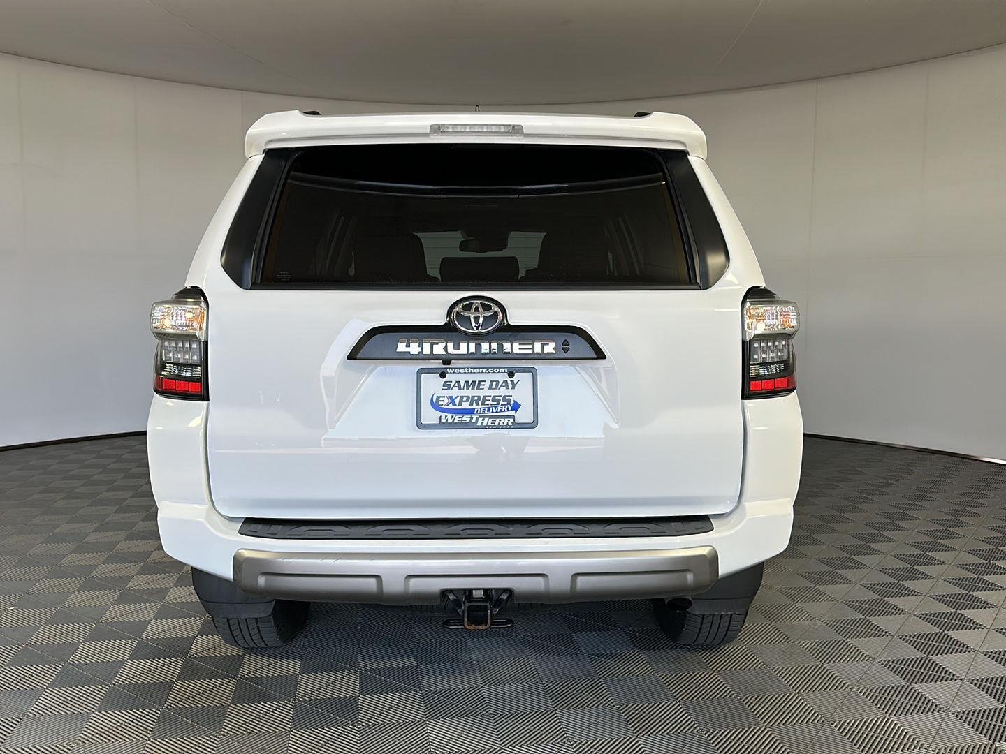Certified Used 2024 Ice Cap Toyota TRD Off Road Premium image 6