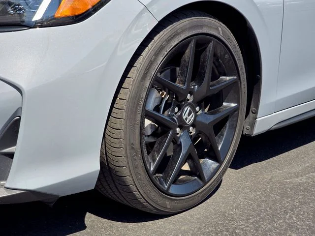 2025 Honda Civic Hatchback Sport - Photo 21
