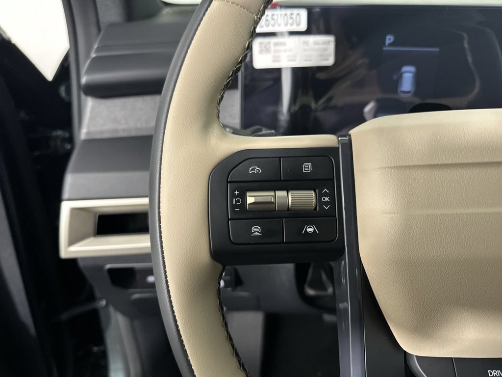 New 2027 Black Kia EX image 6
