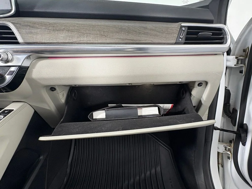Used 2020 Snow White Pearl Kia SX image 28