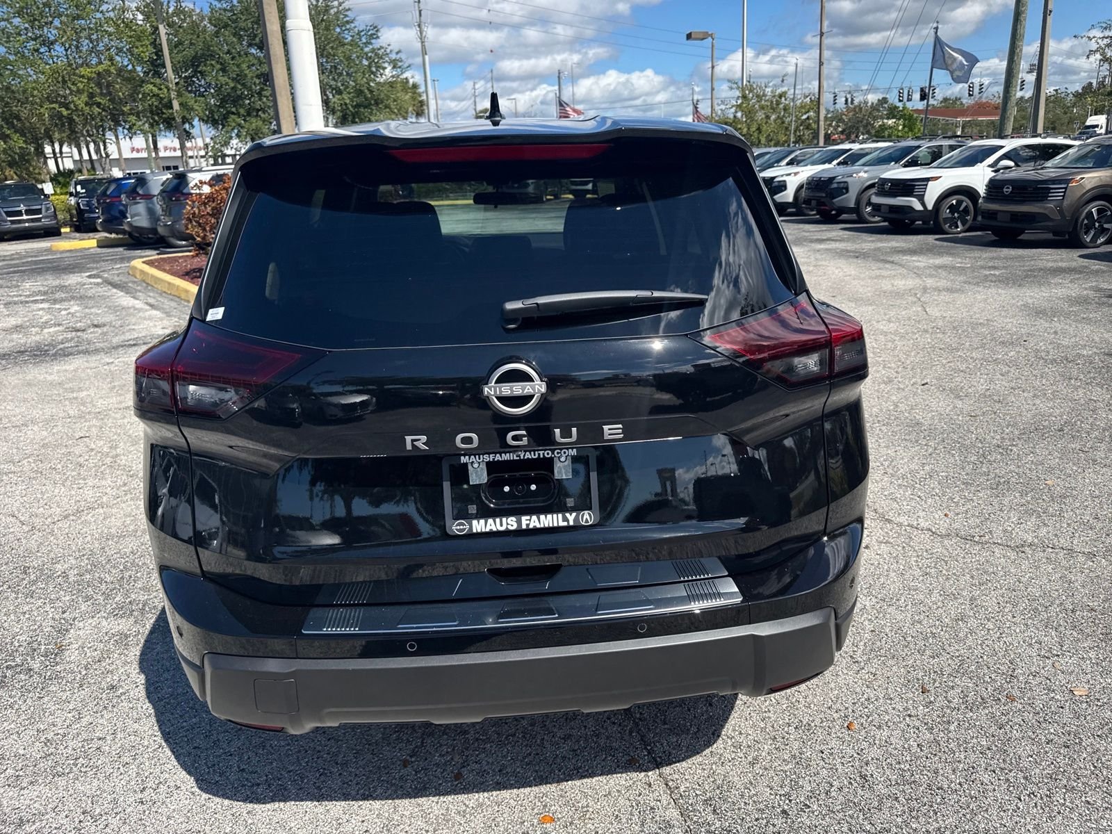 New 2026 Nissan Rogue SV 4D Sport Utility