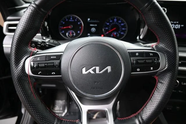 Used 2023 Black Kia GT-Line image 24