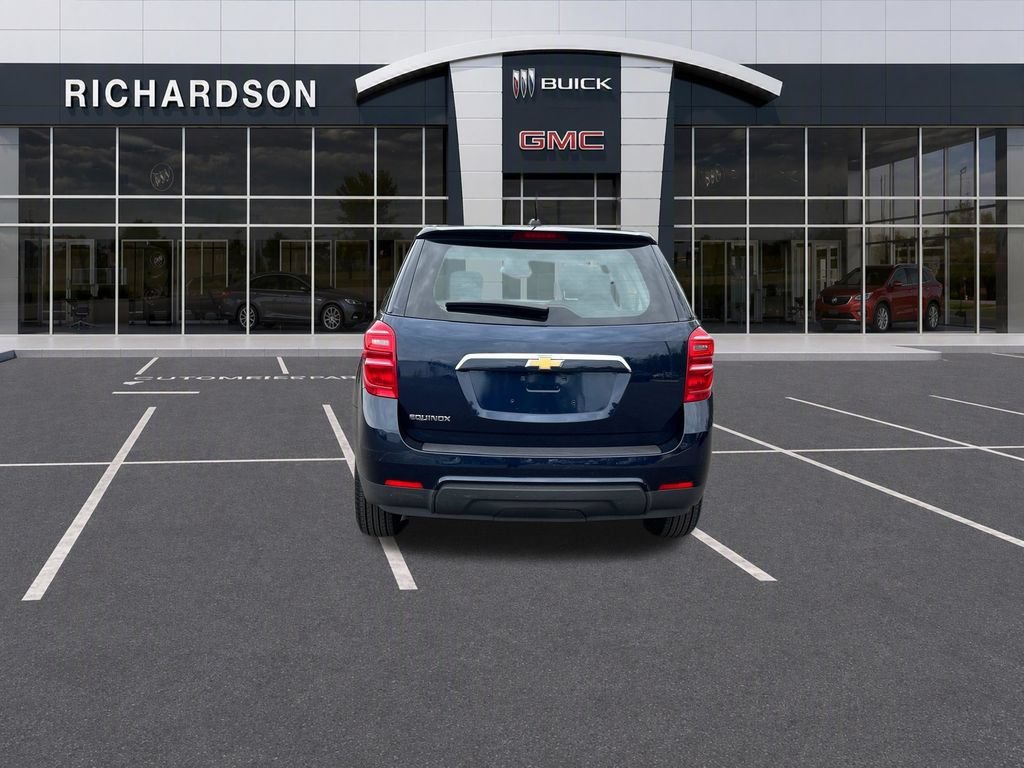 2017 Chevrolet Equinox LS - Photo 4