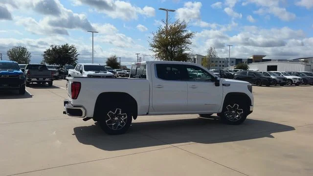 2026 GMC Sierra 1500 SLE - Photo 64