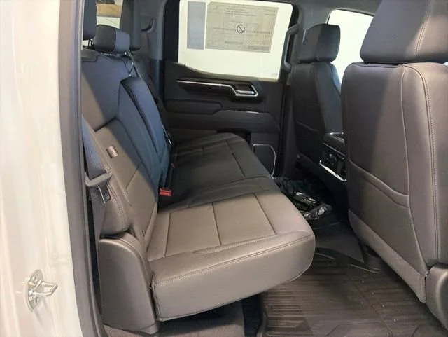 2026 GMC Sierra 1500 SLT - Photo 27