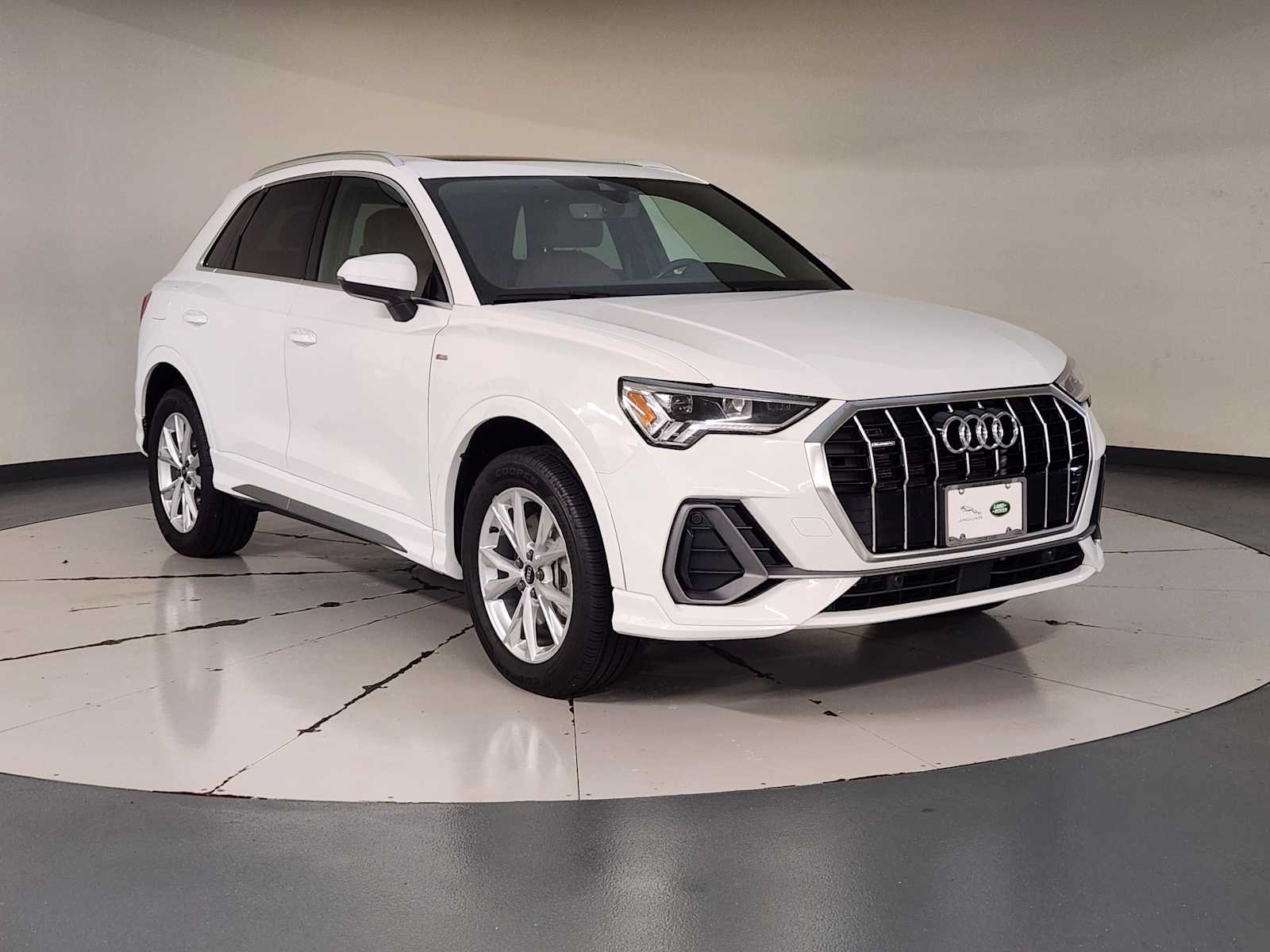 Used 2024 Arkona White Audi S line Premium image 7