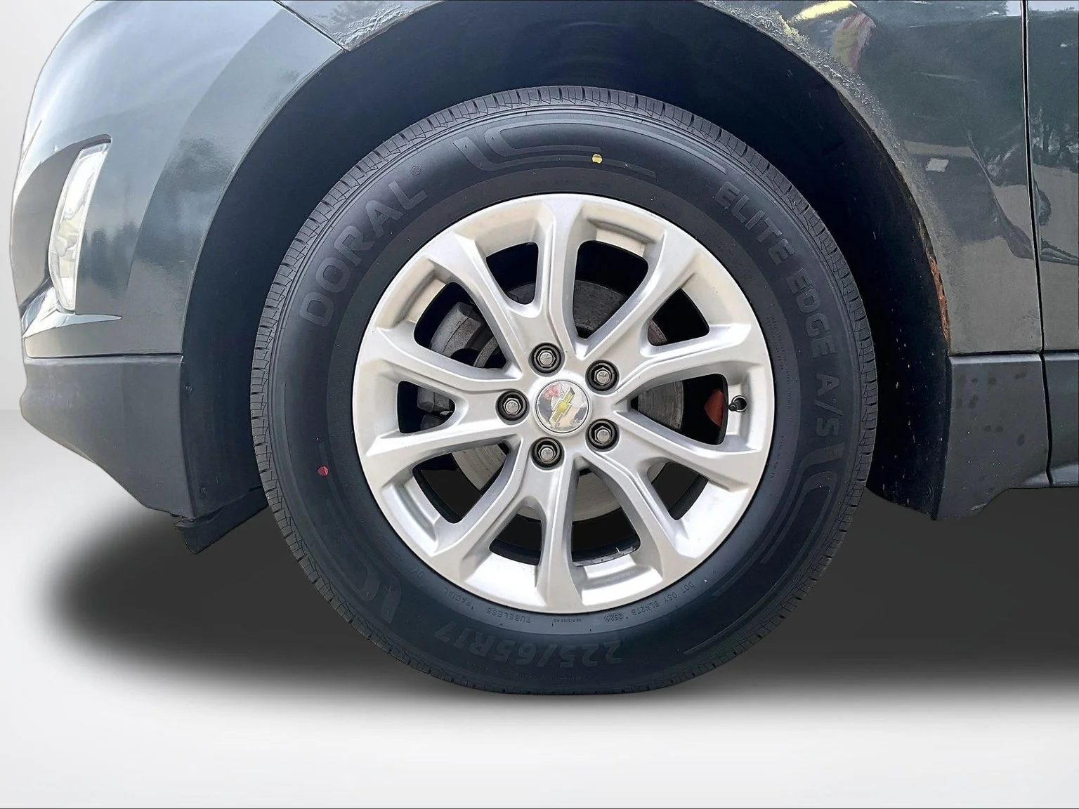 Used 2020 Gray Chevrolet LS image 9