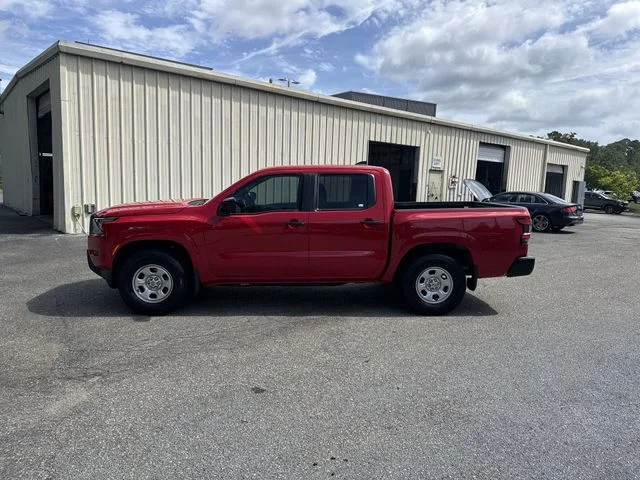 Used 2022 Red Nissan S image 8
