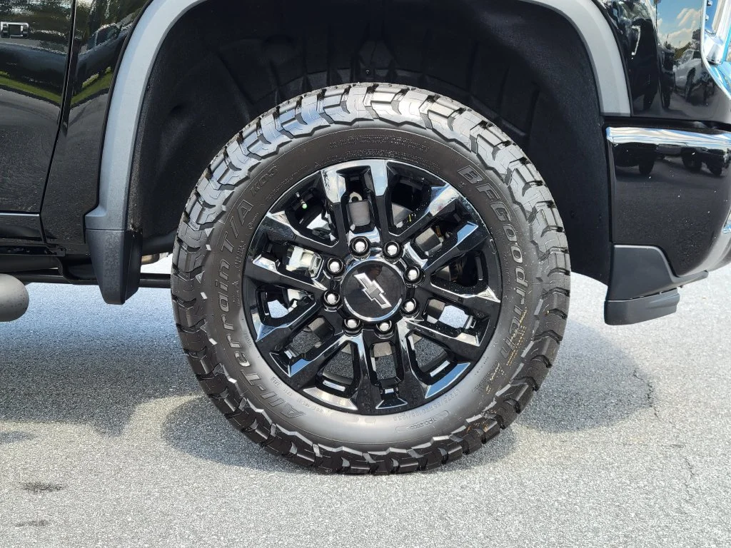 New 2026 Black Chevrolet LT image 11