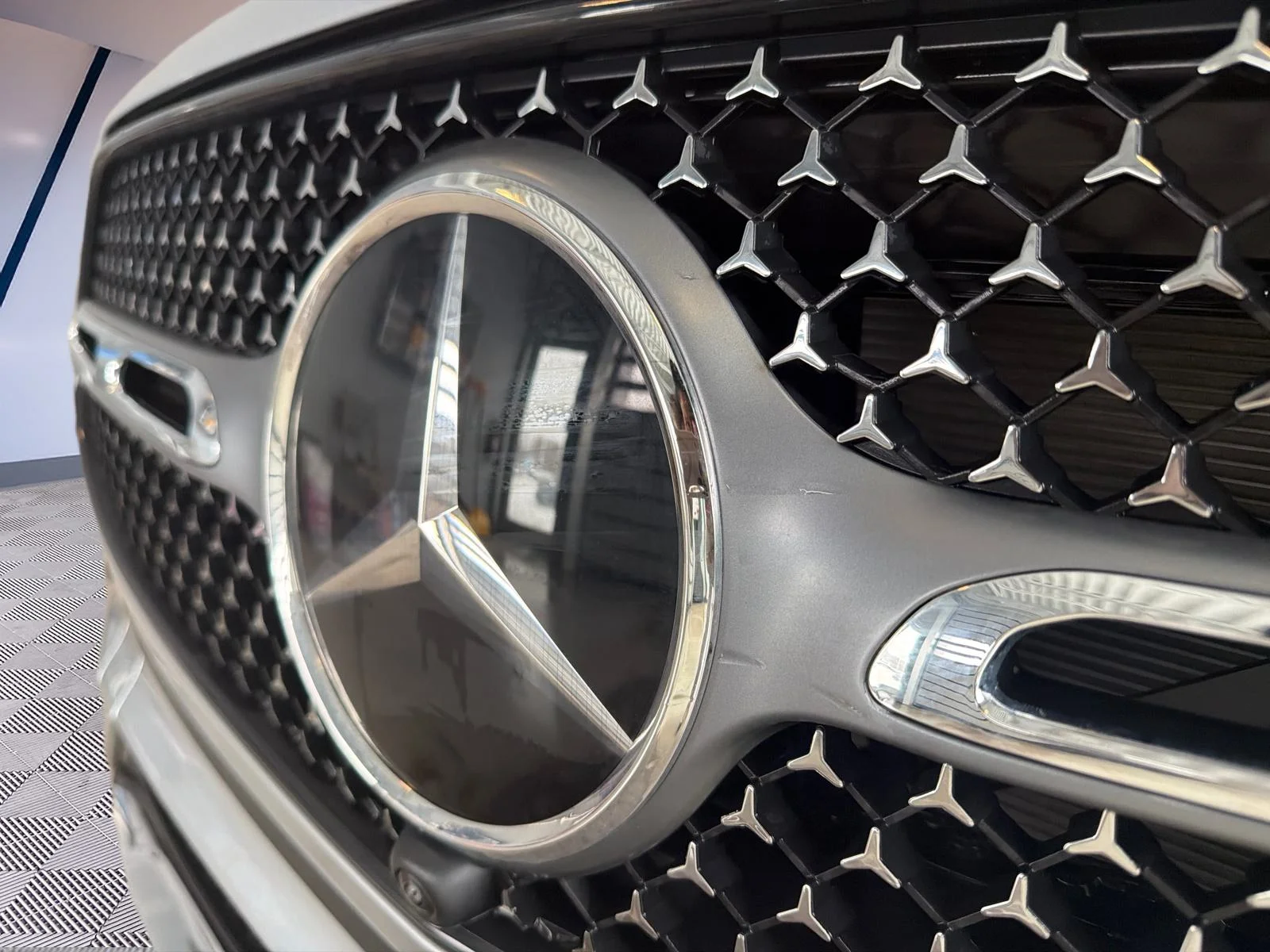 Used 2026 Silver Mercedes-Benz GLC 300 4MATIC SUV image 25
