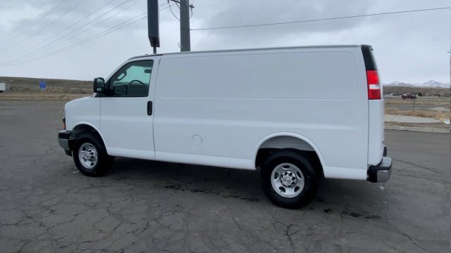 2025 Chevrolet Express Cargo Work Van - Photo 6