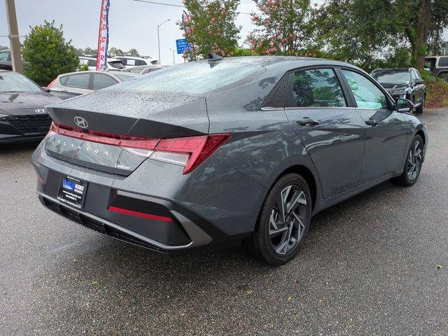 New 2026 Gray Hyundai Limited image 4